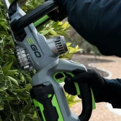 Pack Taille-haies Arbustes Batterie Et Chargeur Inclus Lamier 51cm Ego Ht5100e -Magasin De Fournitures De Jardin 63503ef33dedb2.51511490