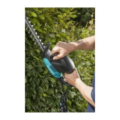 Gardena Taille-haies électrique Easycut 500/55 – 500w – Lame 55cm & Coupe ø18mm – Poignée Ergoline – Butée De Protec 7 Gardena Taille-haies électrique Easycut 500/55 – 500w – Lame 55cm & Coupe ø18mm – Poignée Ergoline – Butée De Protec -Magasin De Fournitures De Jardin 645b8f41b85e72.84907981
