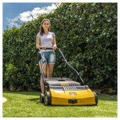 Brosseuse électrique Aspirante Pour Gazon Synthétique - Garland 502 E-v19 -Magasin De Fournitures De Jardin 6470a6e787e834.62583657