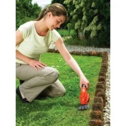 Black & Decker Taille Herbe Cisaillle Sans Fil 3.6v Batterie Lithium 1.1 Ah Black + Decker Gsl 200 -Magasin De Fournitures De Jardin 64831bcf60e767.27282796