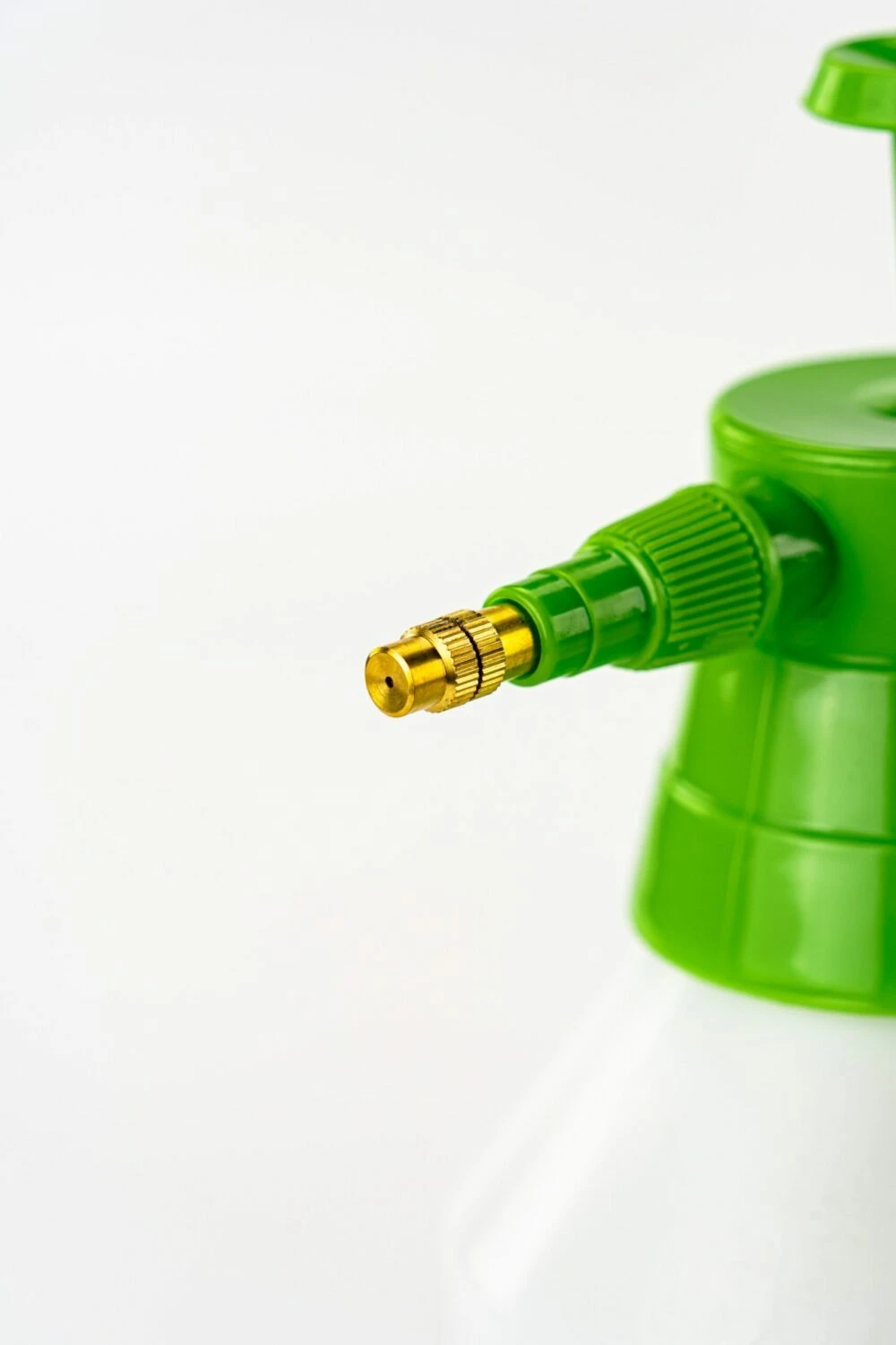 Pulvérisateur à Pression - Suan - Multiusages Pour Le Jardin Et La Maison - Contenance : 2500 Ml 6 Pulvérisateur à Pression - Suan - Multiusages Pour Le Jardin Et La Maison - Contenance : 2500 Ml – Image 4