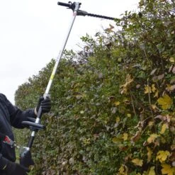 Outil Multi Fonctions 4 En 1 - 33cc + 40m De Fil 9 Outil Multi Fonctions 4 En 1 - 33cc + 40m De Fil -Magasin De Fournitures De Jardin ff8debee2d82106d